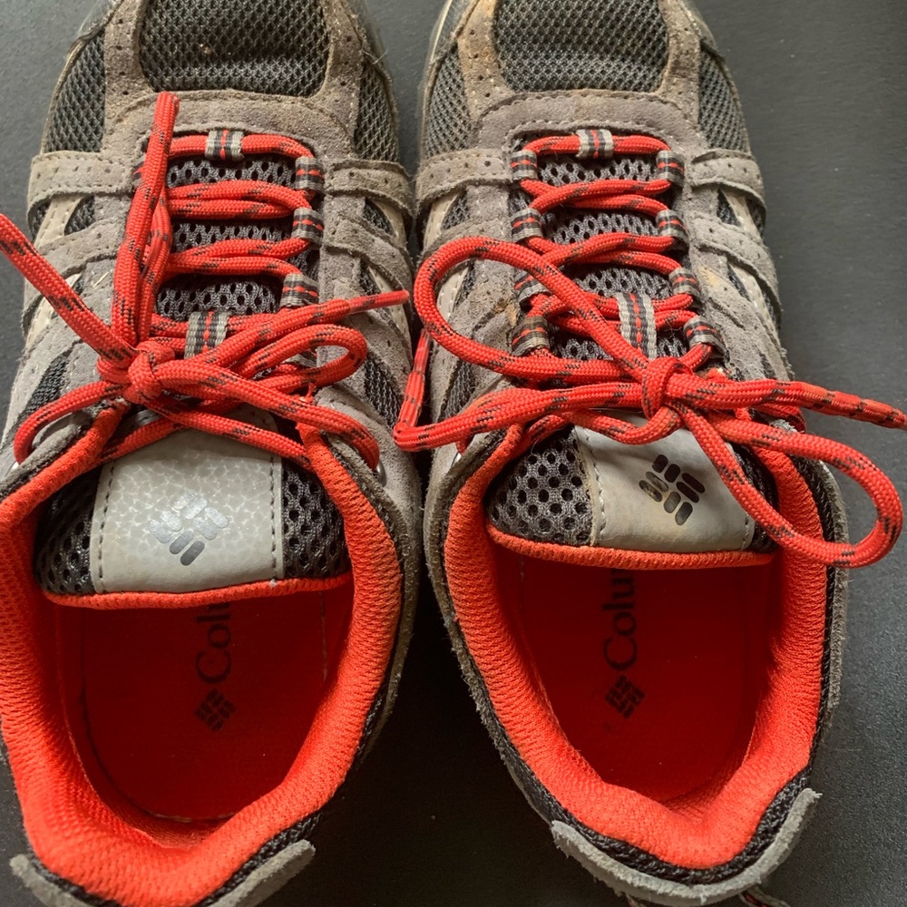 Kids waterproof hiking / outdoor sneaker